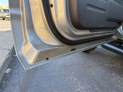 2008 Ford Explorer XLT  4X2 w/3rd Row - Photo 3 - Flushing, MI 48433