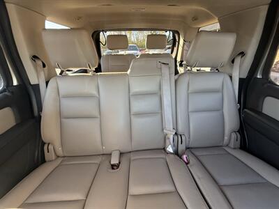 2008 Ford Explorer XLT  4X2 w/3rd Row - Photo 13 - Flushing, MI 48433