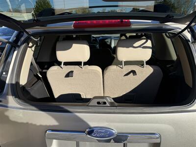 2008 Ford Explorer XLT  4X2 w/3rd Row - Photo 18 - Flushing, MI 48433