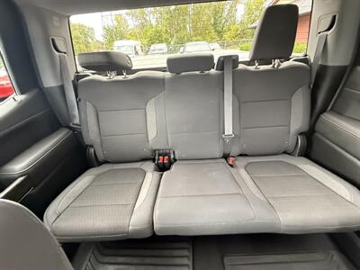 2019 GMC Sierra 1500 SLE Crew Cab  4X4 - Photo 12 - Flushing, MI 48433