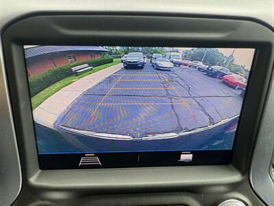 2019 GMC Sierra 1500 SLE Crew Cab  4X4 - Photo 16 - Flushing, MI 48433