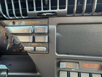 1990 Chevrolet Corvette ZR1   - Photo 25 - Flushing, MI 48433