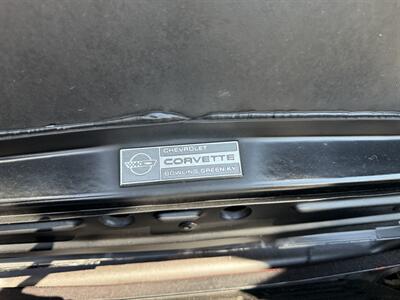 1990 Chevrolet Corvette ZR1   - Photo 39 - Flushing, MI 48433