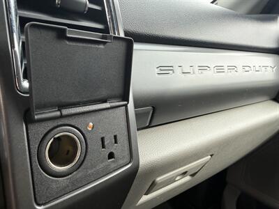 2017 Ford F-350 Super Duty XLT  4X4 DRW - Photo 24 - Flushing, MI 48433