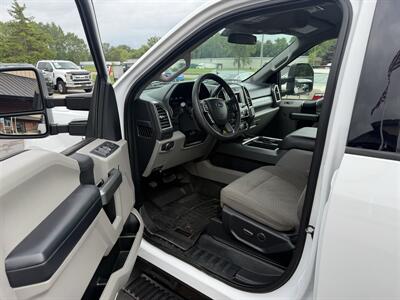 2017 Ford F-350 Super Duty XLT  4X4 DRW - Photo 15 - Flushing, MI 48433
