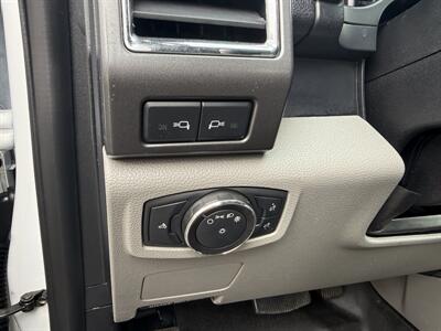 2017 Ford F-350 Super Duty XLT  4X4 DRW - Photo 13 - Flushing, MI 48433