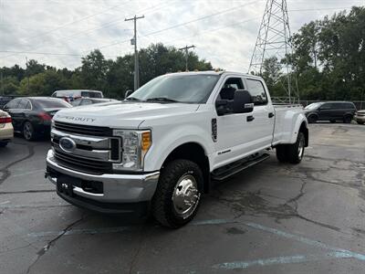 2017 Ford F-350 Super Duty XLT  4X4 DRW - Photo 3 - Flushing, MI 48433