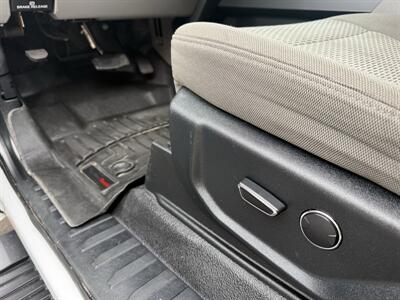2017 Ford F-350 Super Duty XLT  4X4 DRW - Photo 18 - Flushing, MI 48433