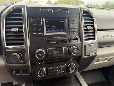 2017 Ford F-350 Super Duty XLT  4X4 DRW - Photo 16 - Flushing, MI 48433