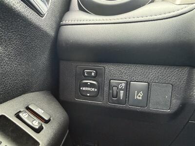 2017 Toyota RAV4 XLE  AWD - Photo 19 - Flushing, MI 48433