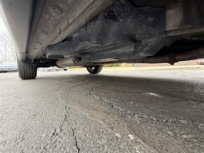 2017 Toyota RAV4 XLE  AWD - Photo 32 - Flushing, MI 48433