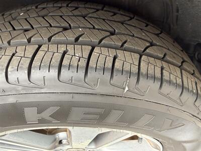 2017 Toyota RAV4 XLE  AWD - Photo 28 - Flushing, MI 48433