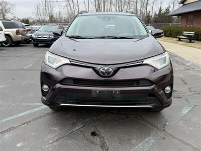 2017 Toyota RAV4 XLE  AWD - Photo 3 - Flushing, MI 48433