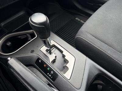 2017 Toyota RAV4 XLE  AWD - Photo 16 - Flushing, MI 48433