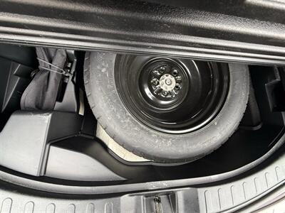 2017 Toyota RAV4 XLE  AWD - Photo 30 - Flushing, MI 48433