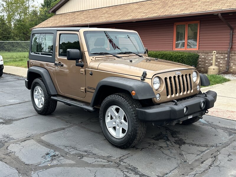 2015 Jeep Wrangler Sport  4WD - Photo 1 - Flushing, MI 48433