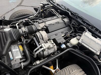 1994 Chevrolet Corvette - Photo 38 - Flushing, MI 48433