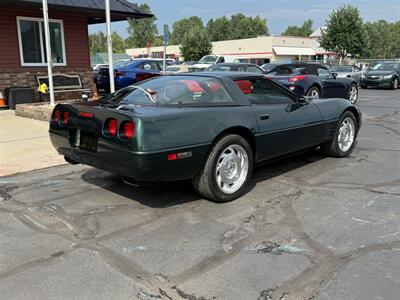 1994 Chevrolet Corvette   - Photo 6 - Flushing, MI 48433