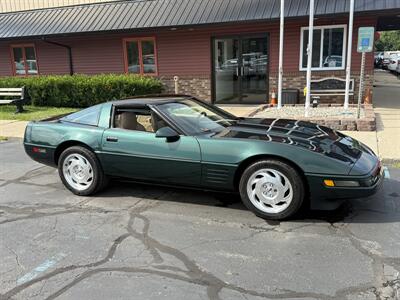 1994 Chevrolet Corvette   - Photo 2 - Flushing, MI 48433