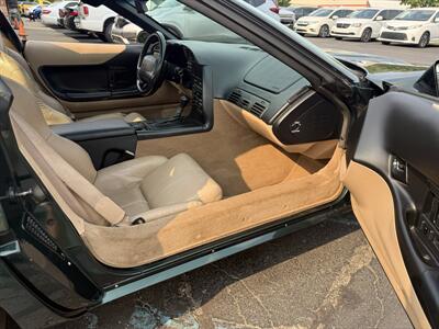 1994 Chevrolet Corvette - Photo 12 - Flushing, MI 48433