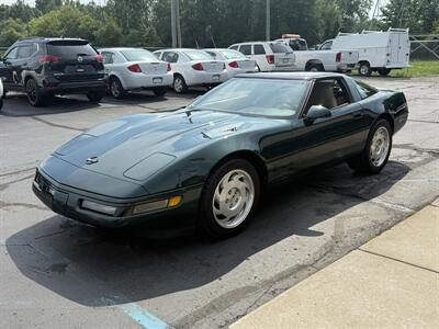 1994 Chevrolet Corvette   - Photo 3 - Flushing, MI 48433