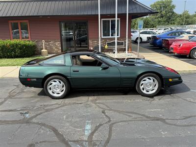 1994 Chevrolet Corvette   - Photo 5 - Flushing, MI 48433