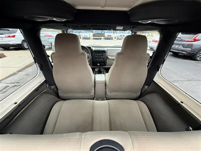 2006 Jeep Wrangler X  6-Speed   - Photo 21 - Flushing, MI 48433