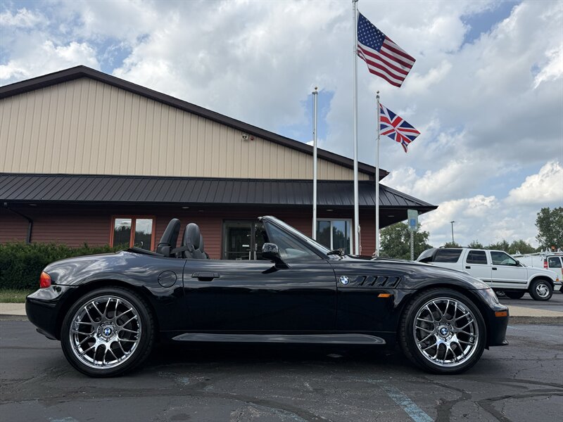 1998 BMW Z3 Roadster  2.8