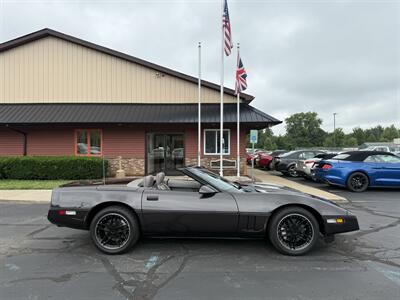 1990 Chevrolet Corvette Convertible   - Photo 4 - Flushing, MI 48433