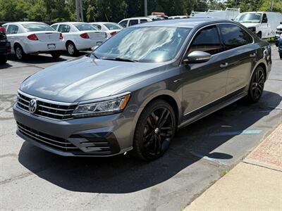2017 Volkswagen Passat 1.8T R-Line   - Photo 3 - Flushing, MI 48433
