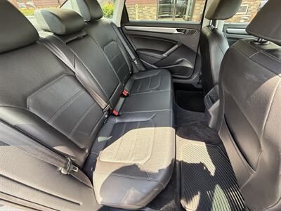 2017 Volkswagen Passat 1.8T R-Line   - Photo 24 - Flushing, MI 48433