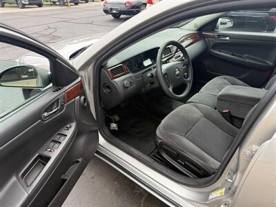 2006 Chevrolet Impala Police 6-Passenger - Photo 9 - Flushing, MI 48433