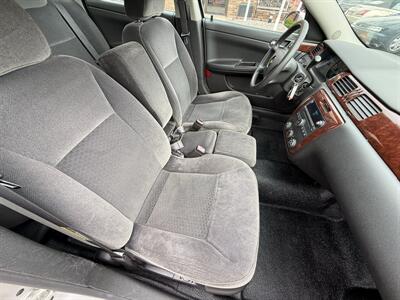 2006 Chevrolet Impala Police 6-Passenger - Photo 25 - Flushing, MI 48433