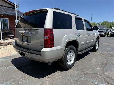 2007 Chevrolet Tahoe LT  Z71 4WD - Photo 5 - Flushing, MI 48433
