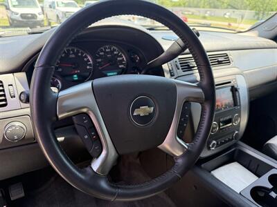 2007 Chevrolet Tahoe LT  Z71 4WD - Photo 15 - Flushing, MI 48433
