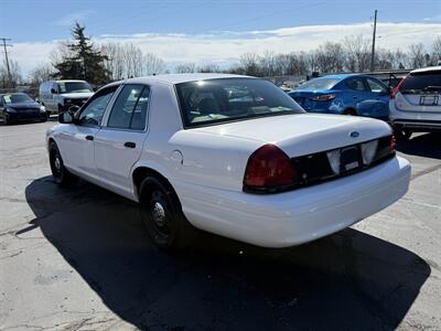 2006 Ford Crown Victoria Police Interceptor   - Photo 7 - Flushing, MI 48433