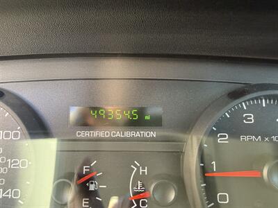 2006 Ford Crown Victoria Police Interceptor   - Photo 16 - Flushing, MI 48433