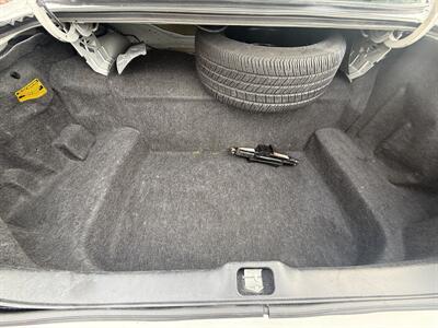2004 Ford Crown Victoria Police Interceptor   - Photo 18 - Flushing, MI 48433