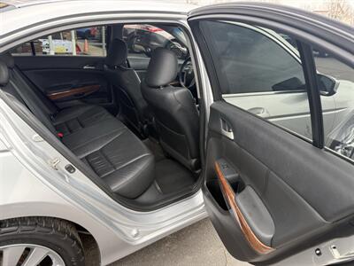 2012 Honda Accord EX-L   - Photo 25 - Flushing, MI 48433