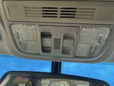 2012 Honda Accord EX-L   - Photo 18 - Flushing, MI 48433