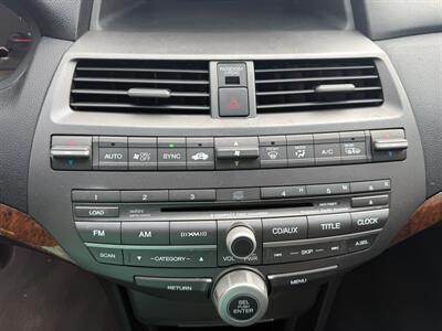 2012 Honda Accord EX-L   - Photo 15 - Flushing, MI 48433