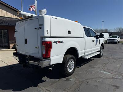 2017 Ford F-250 Super Duty XLT 4X4  M140 Service Body - Photo 5 - Flushing, MI 48433