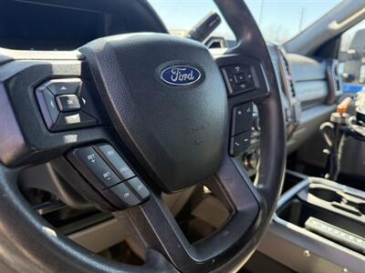 2017 Ford F-250 Super Duty XLT 4X4  M140 Service Body - Photo 14 - Flushing, MI 48433