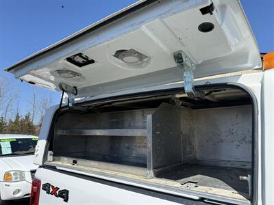 2017 Ford F-250 Super Duty XLT 4X4  M140 Service Body - Photo 31 - Flushing, MI 48433