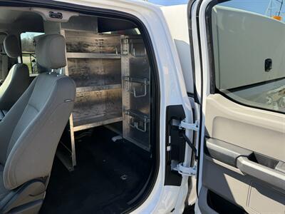 2017 Ford F-250 Super Duty XLT 4X4  M140 Service Body - Photo 11 - Flushing, MI 48433