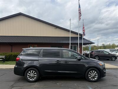 2020 Kia Sedona LX   - Photo 6 - Flushing, MI 48433