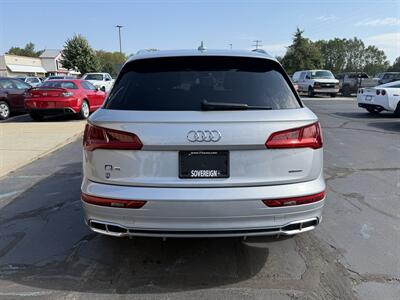 2020 Audi Q5 e quattro Premium Plus 55 TFSI   - Photo 6 - Flushing, MI 48433