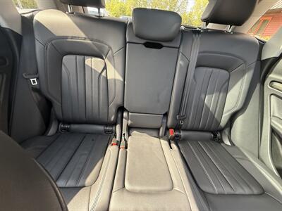 2020 Audi Q5 e quattro Premium Plus 55 TFSI   - Photo 23 - Flushing, MI 48433