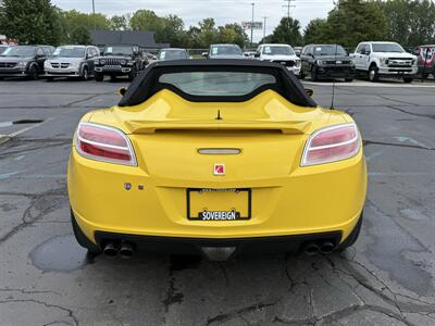 2008 Saturn SKY Red Line 5-Speed Manual - Photo 15 - Flushing, MI 48433