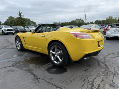 2008 Saturn SKY Red Line 5-Speed Manual - Photo 4 - Flushing, MI 48433
